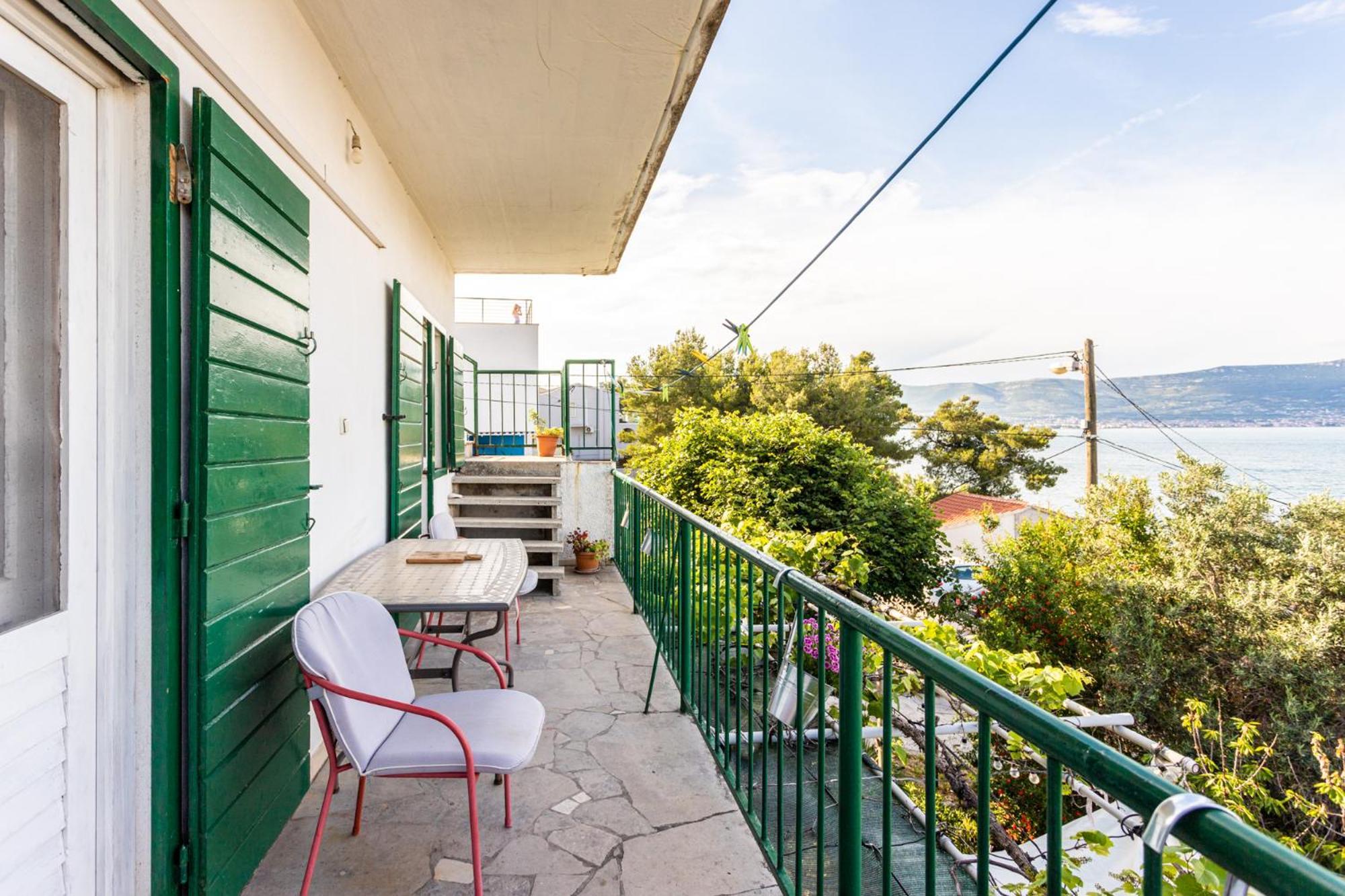 Seaview Holiday Apartments Slatine Exterior photo